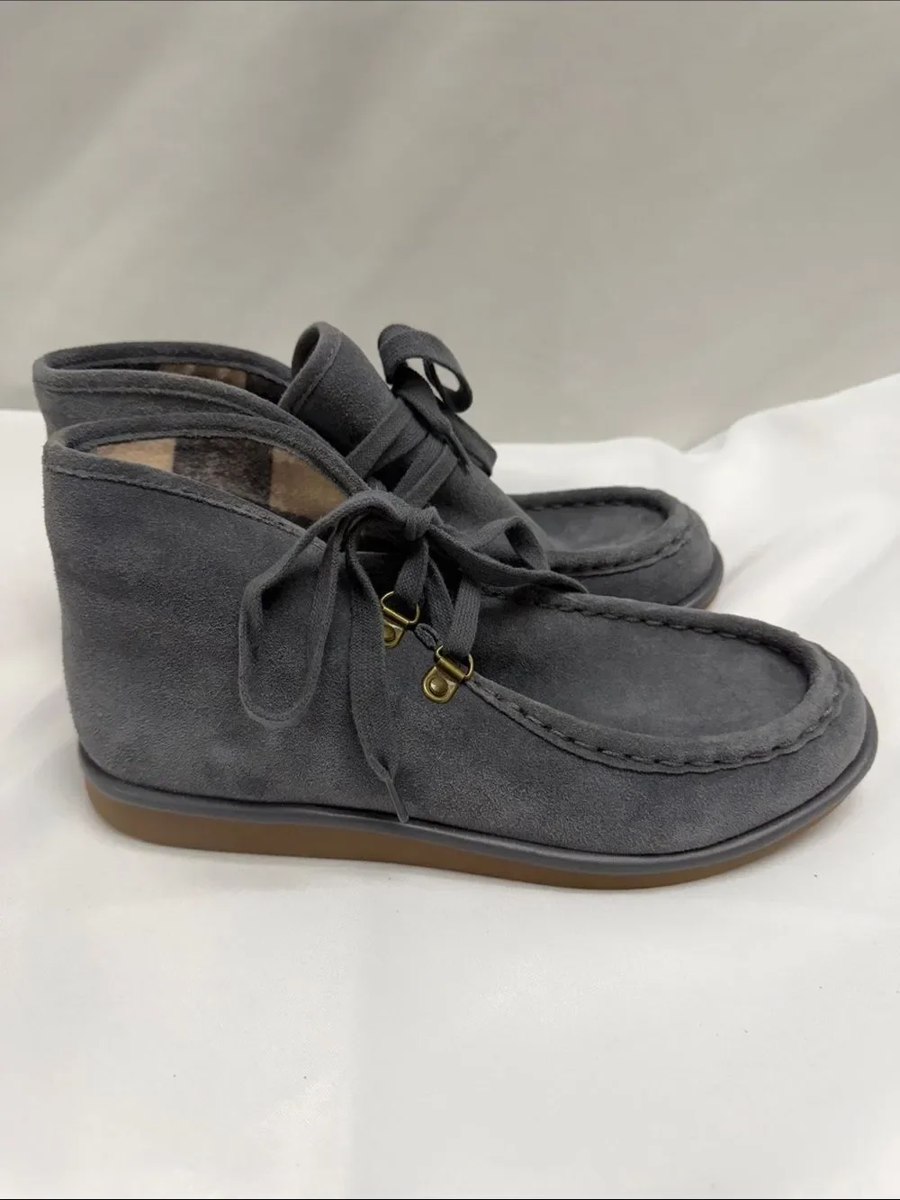 Lucky Brand suede upper